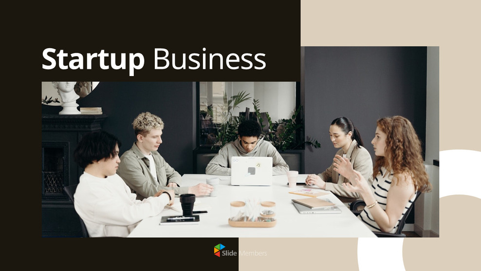 创业公司 PPT格式_01
